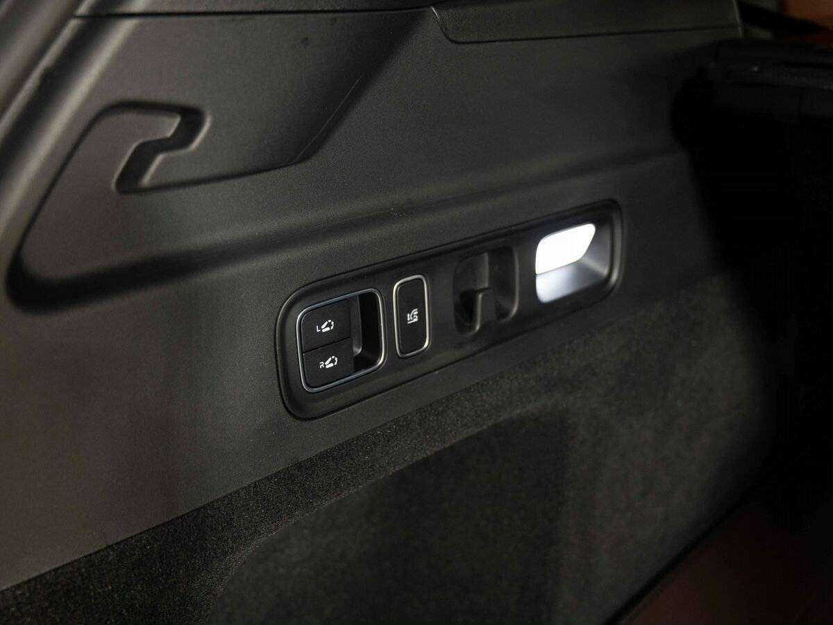 LiXiang L7 2023 года с пробегом. Фото: #23