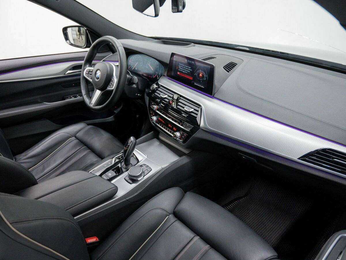 BMW 6 серии 2018 года с пробегом. Фото: #6