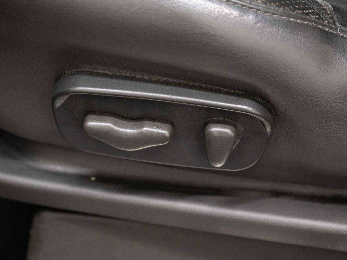 Nissan Pathfinder 2011 года с пробегом. Фото: #15