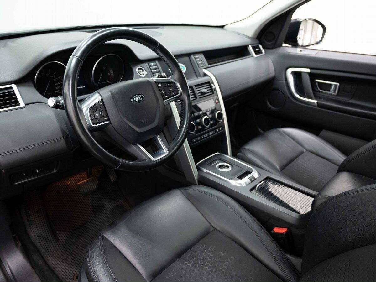 Land Rover Discovery Sport 2015 года с пробегом. Фото: #6