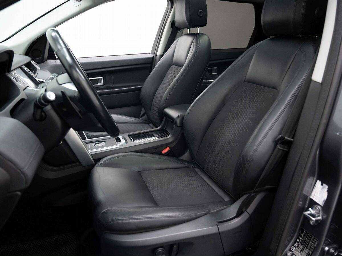 Land Rover Discovery Sport 2015 года с пробегом. Фото: #7