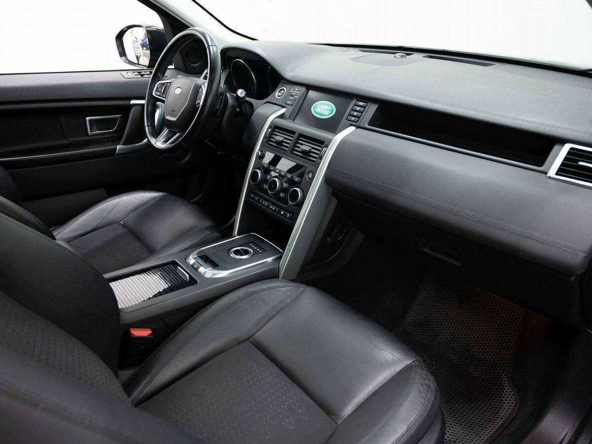 Land Rover Discovery Sport 2015 года с пробегом. Фото: #8