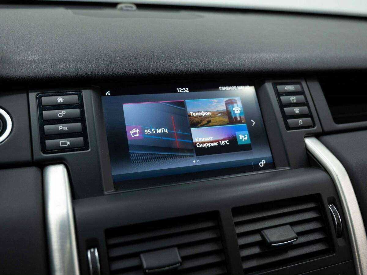 Land Rover Discovery Sport 2015 года с пробегом. Фото: #14