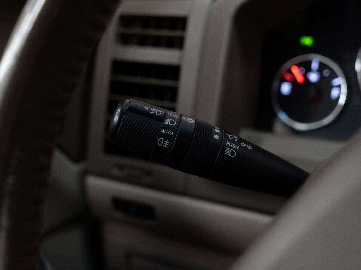 Jeep Cherokee 2010 года с пробегом. Фото: #15