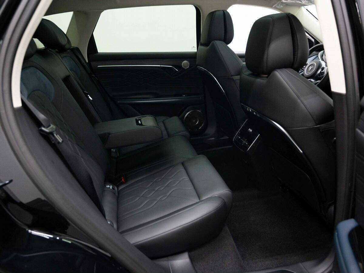 Voyah Free 2023 года с пробегом. Фото: #9