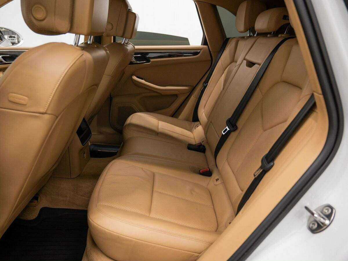 Porsche Macan 2014 года с пробегом. Фото: #10