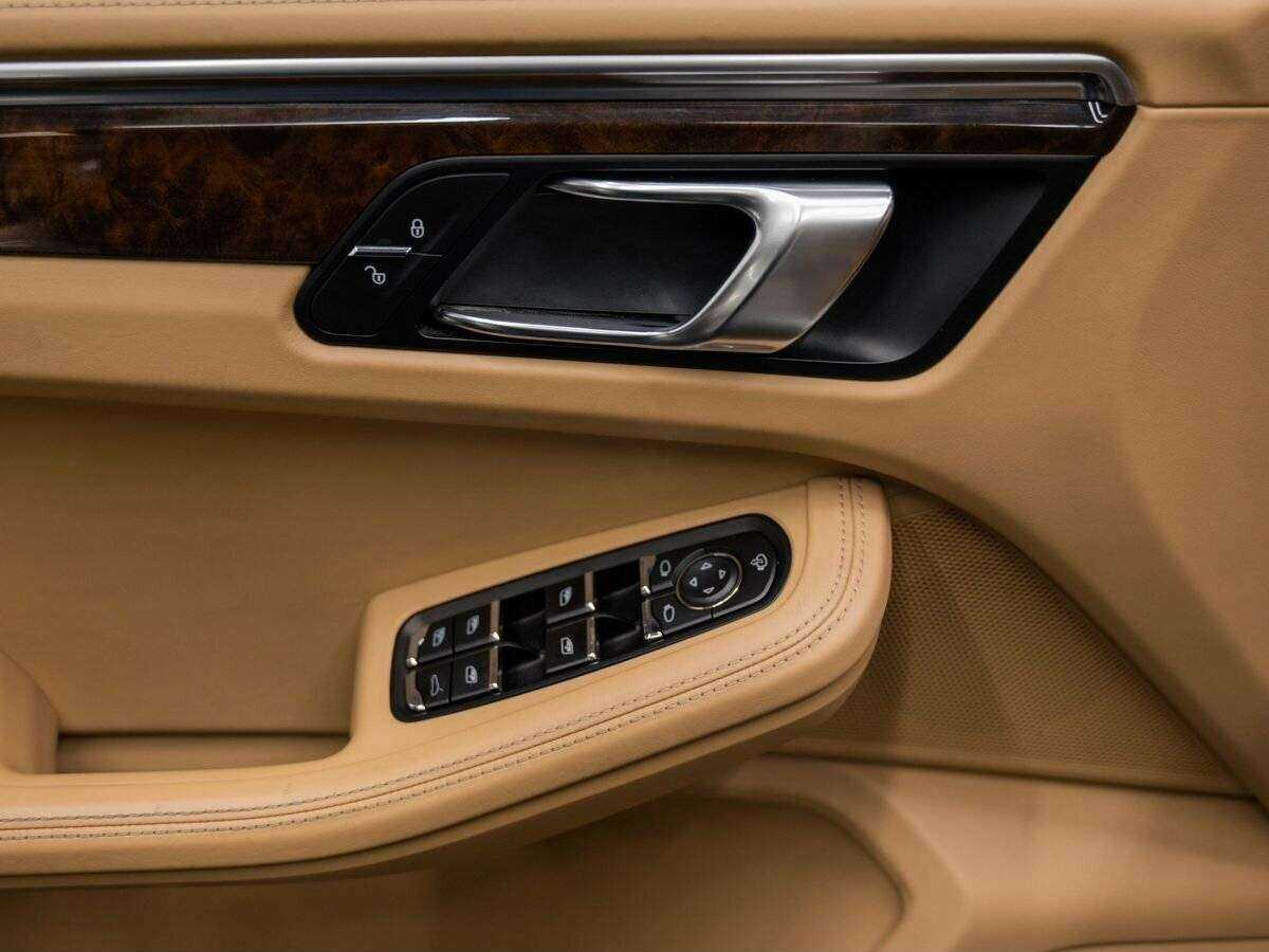 Porsche Macan 2014 года с пробегом. Фото: #13