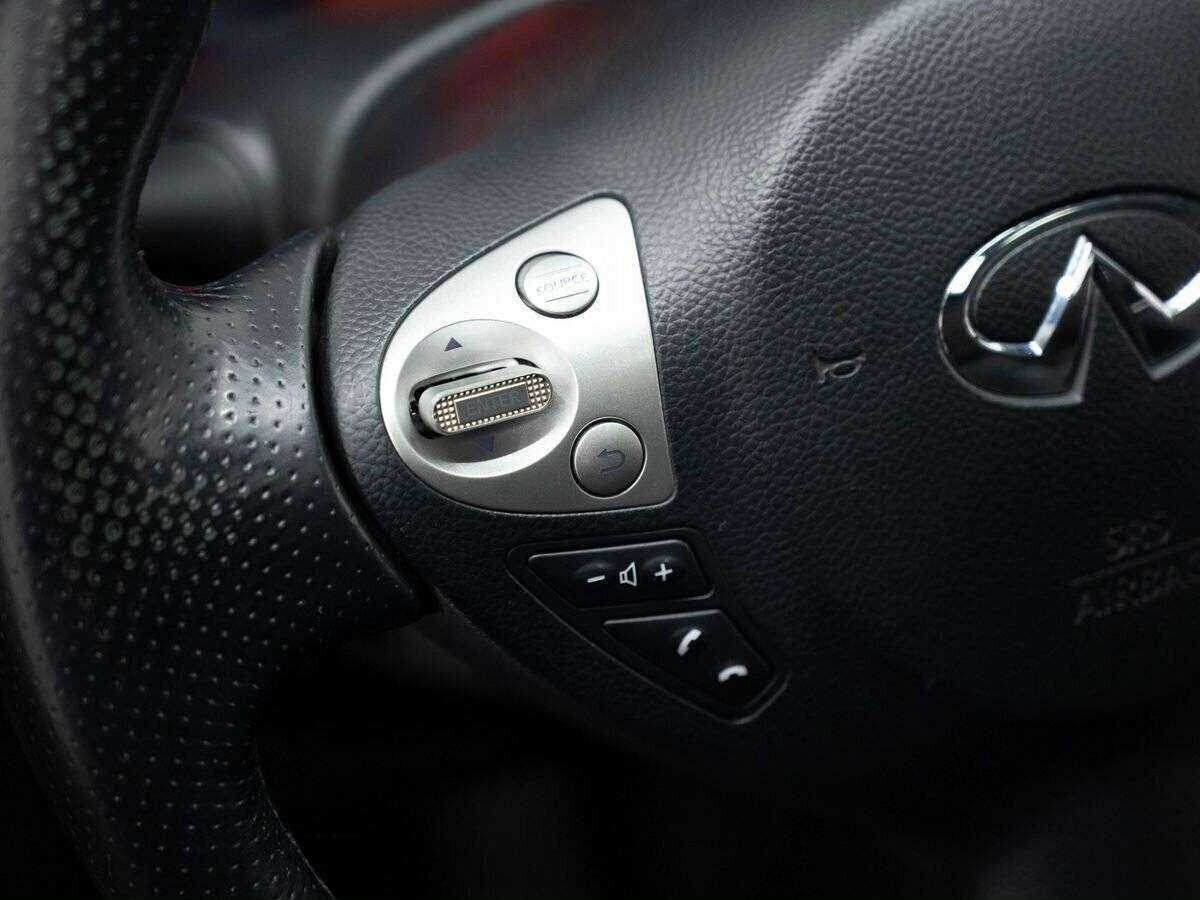 Infiniti FX 2009 года с пробегом. Фото: #18