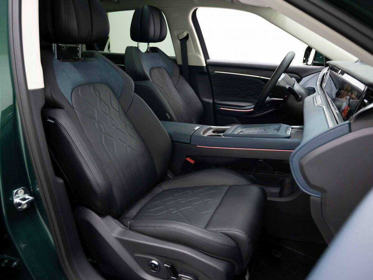 Voyah Free 2023 года с пробегом. Фото: #10