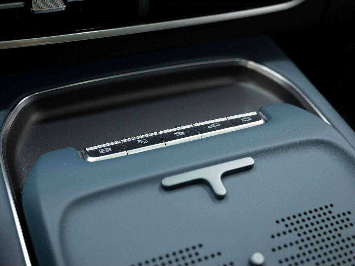 Voyah Free 2023 года с пробегом. Фото: #16