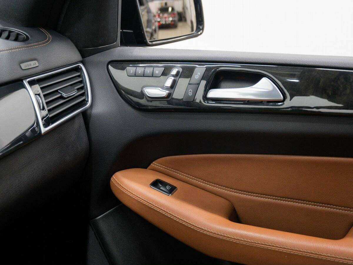 Mercedes-Benz GLS 2016 года с пробегом. Фото: #26