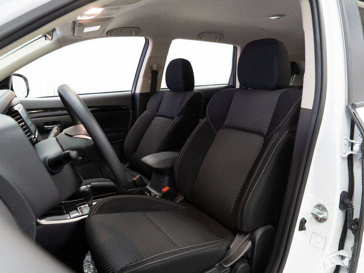 Mitsubishi Outlander 2022 года с пробегом. Фото: #5