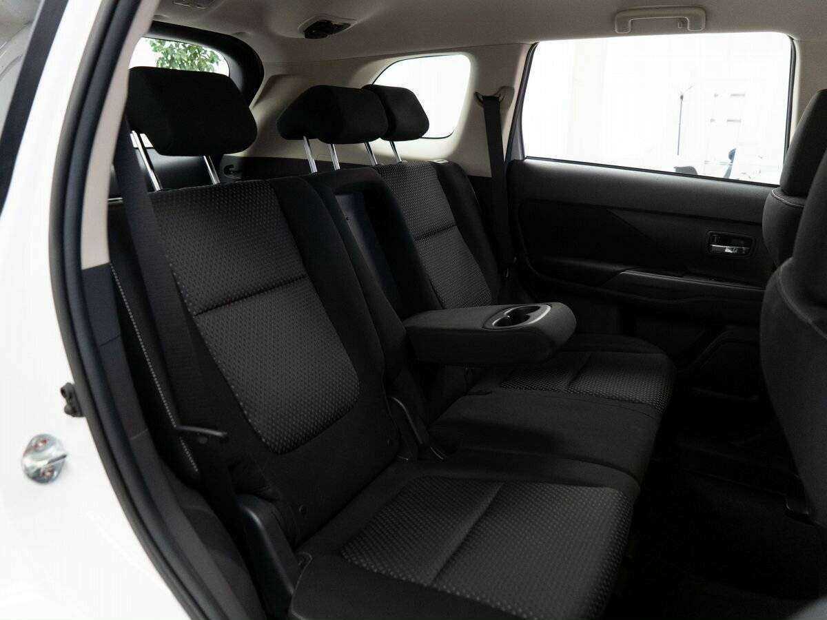 Mitsubishi Outlander 2022 года с пробегом. Фото: #7