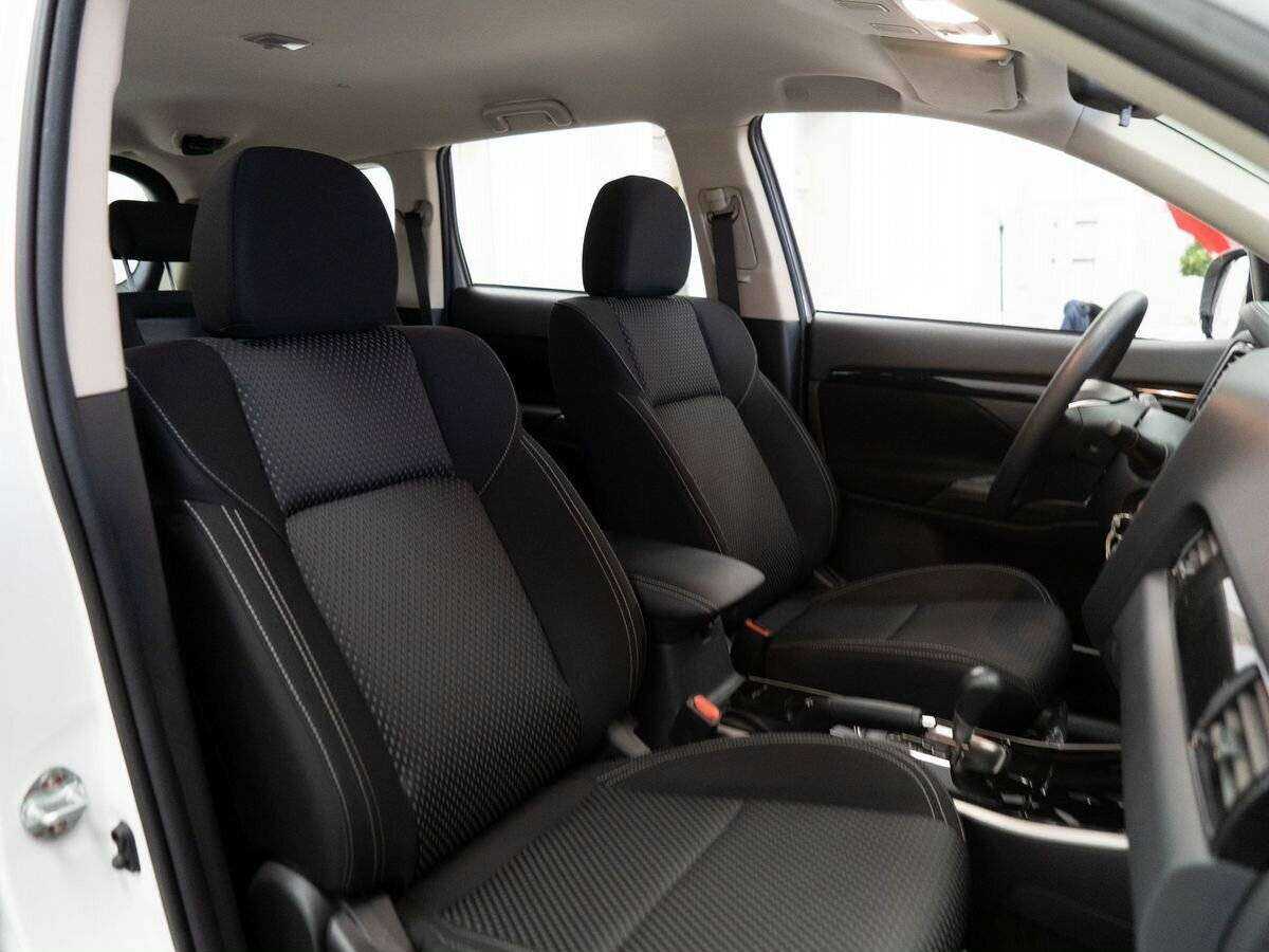 Mitsubishi Outlander 2022 года с пробегом. Фото: #8