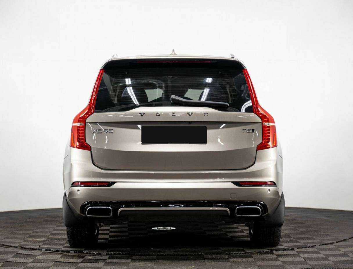 Volvo XC90 2020 года с пробегом. Фото: #4