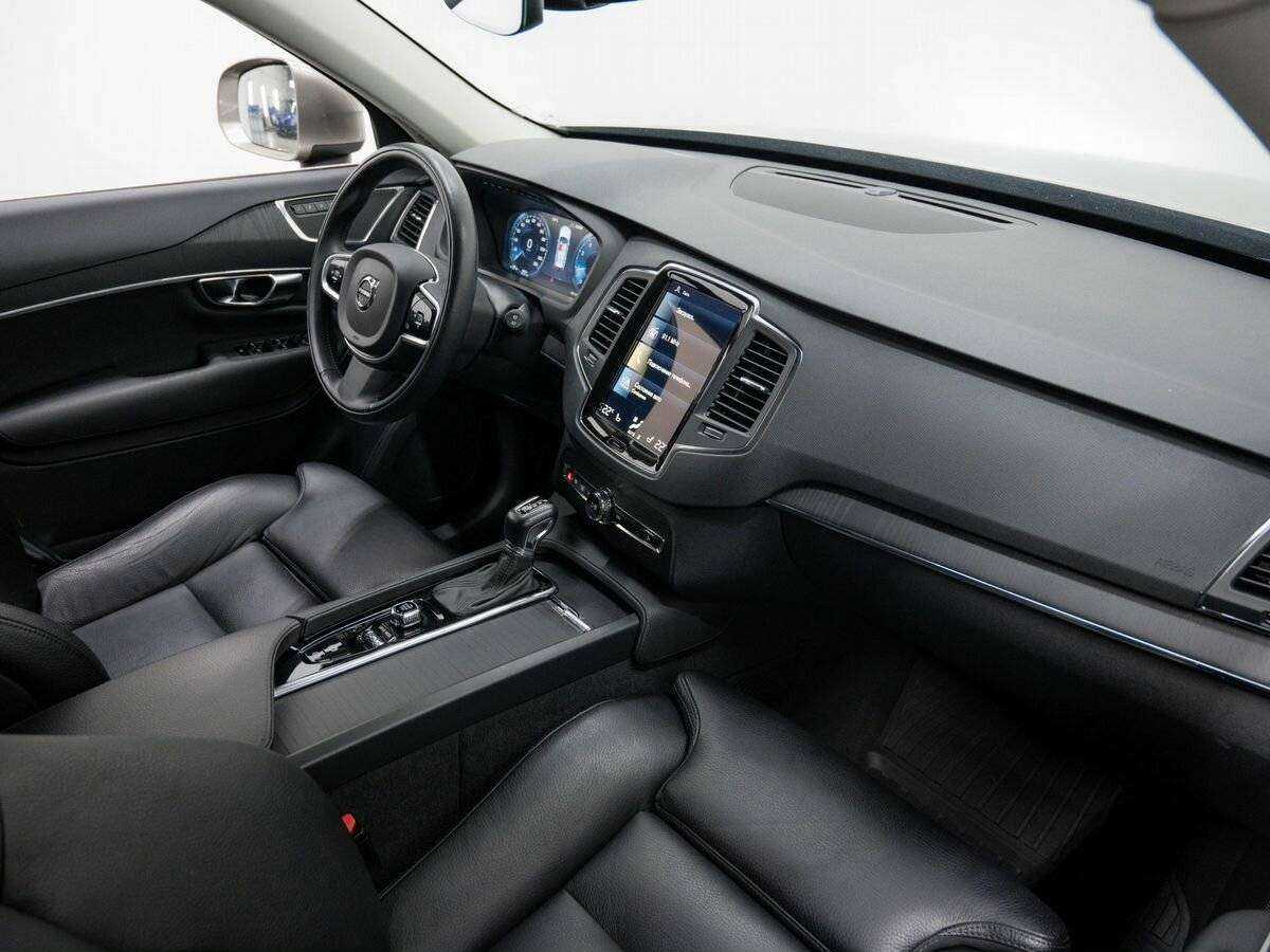 Volvo XC90 2020 года с пробегом. Фото: #6