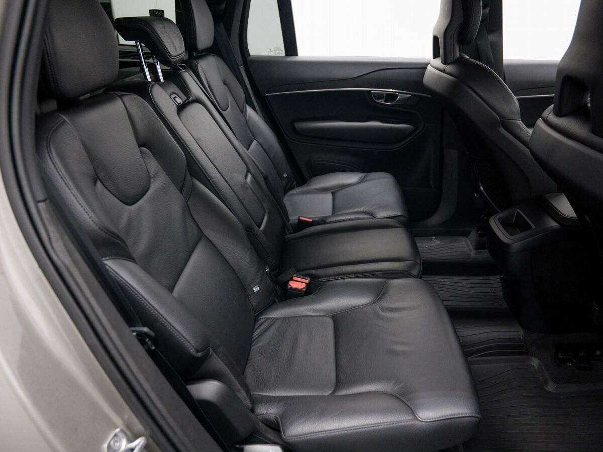 Volvo XC90 2020 года с пробегом. Фото: #8