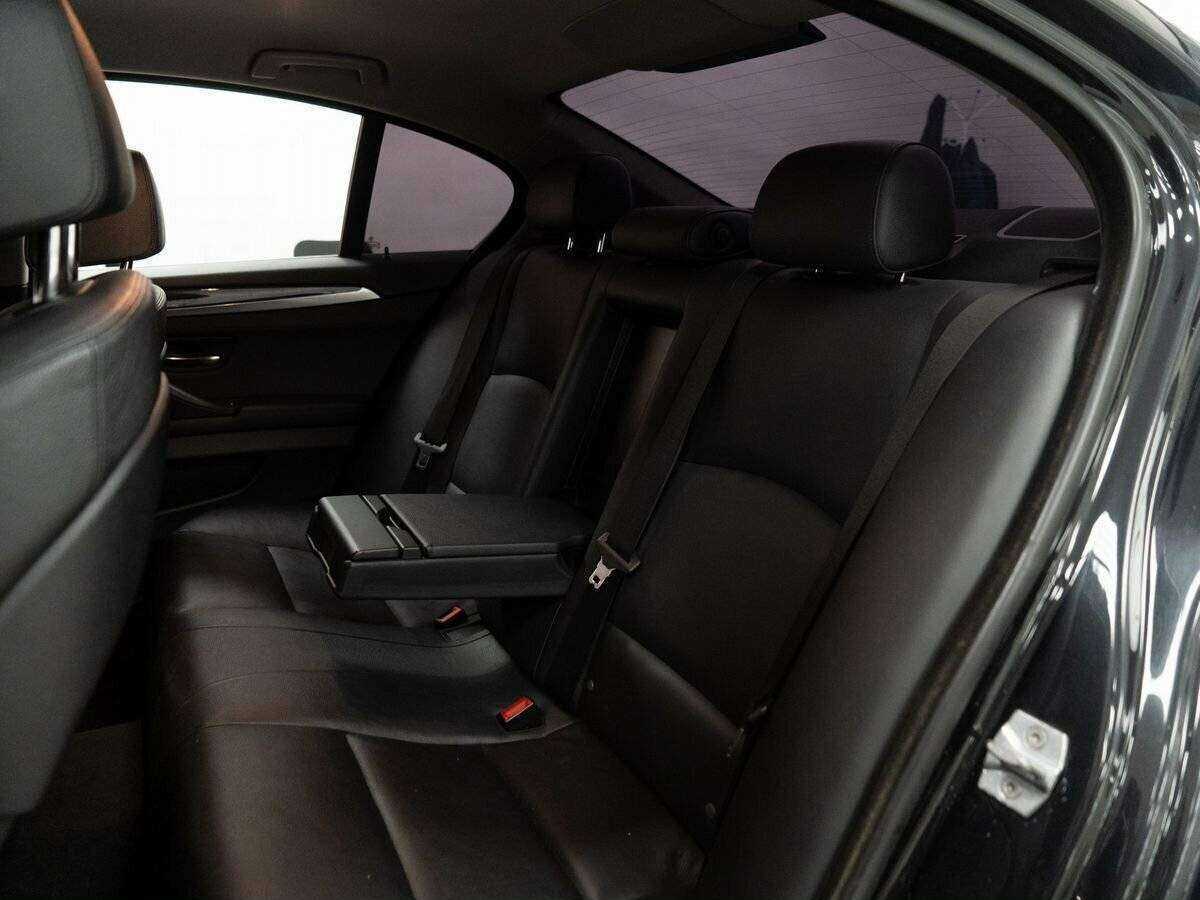 BMW 5 серии 2013 года с пробегом. Фото: #6