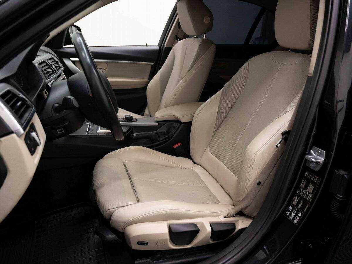 BMW 3 серии 2018 года с пробегом. Фото: #7