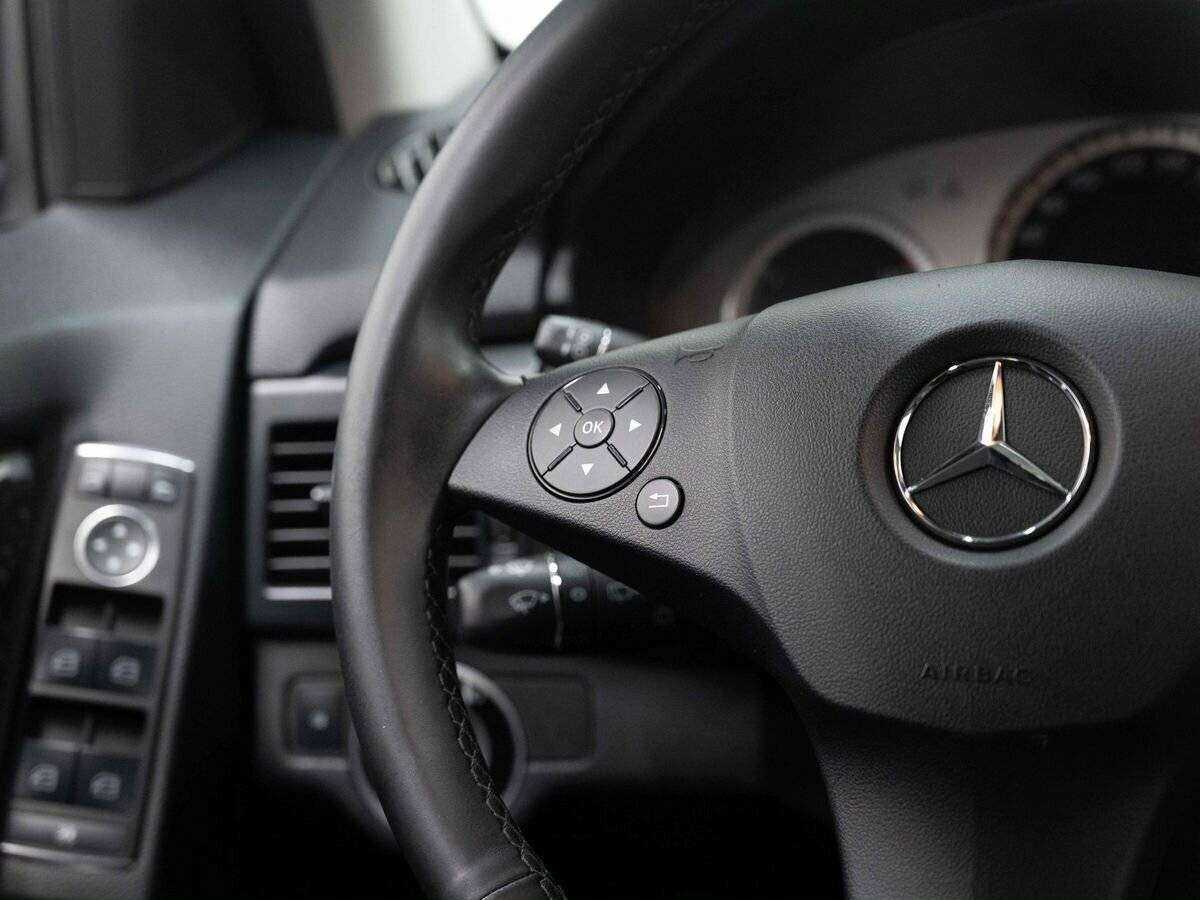 Mercedes-Benz GLK-Класс 2011 года с пробегом. Фото: #15