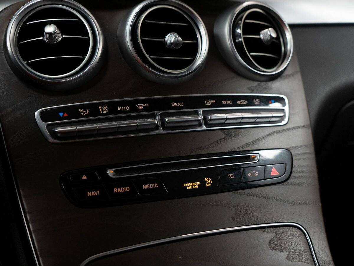 Mercedes-Benz GLC 2018 года с пробегом. Фото: #15