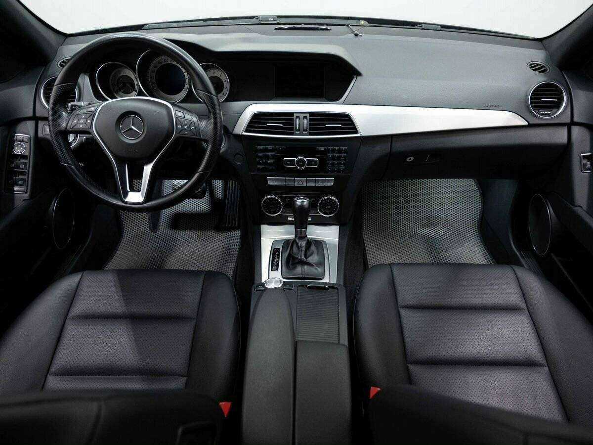 Mercedes-Benz C-Класс 2013 года с пробегом. Фото: #12