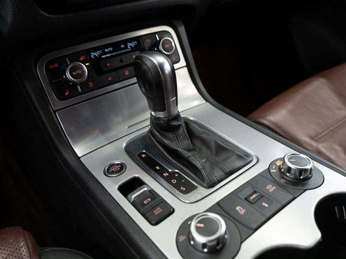 Volkswagen Touareg 2010 года с пробегом. Фото: #13