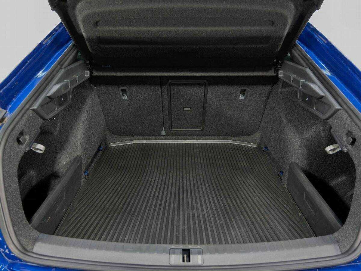 Skoda Octavia 2021 года с пробегом. Фото: #26