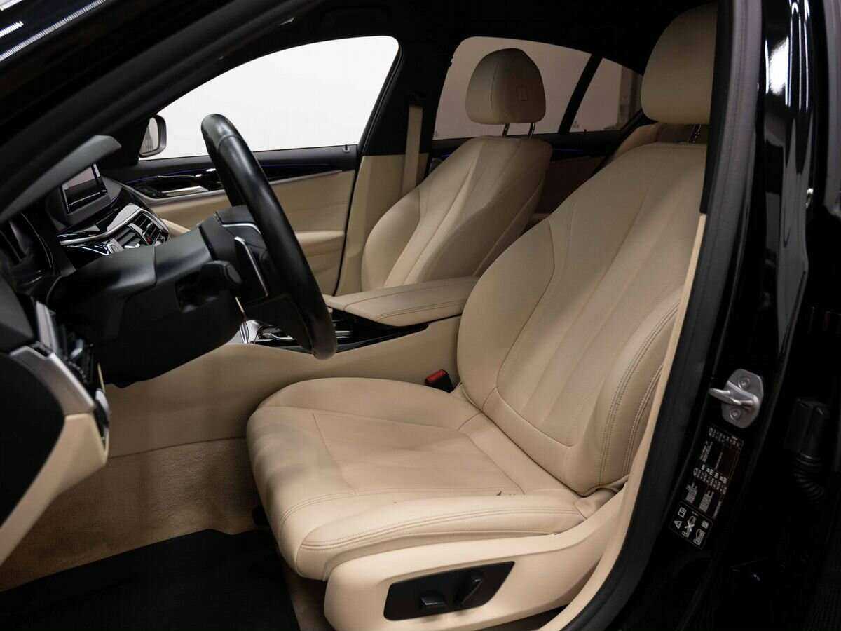 BMW 5 серии 2018 года с пробегом. Фото: #7