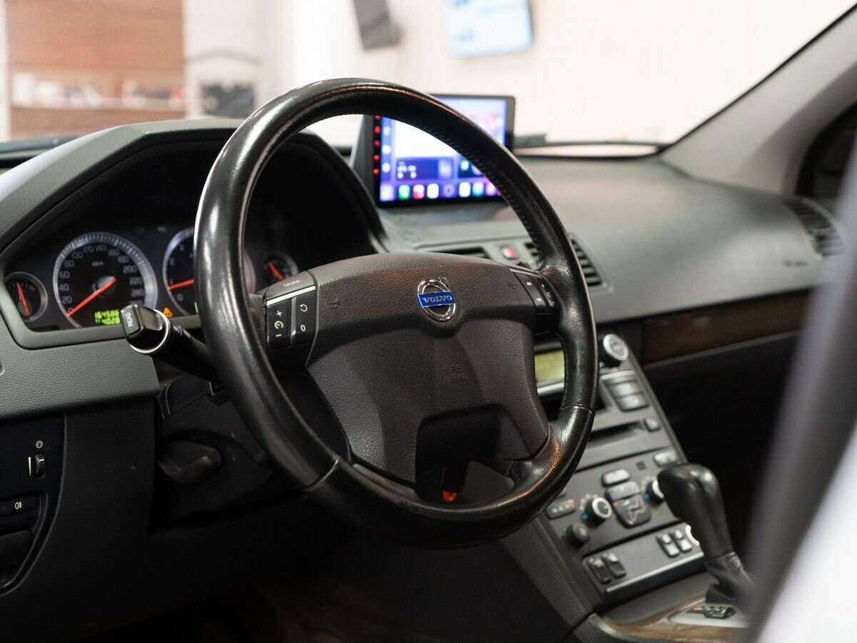 Volvo XC90 2010 года с пробегом. Фото: #4