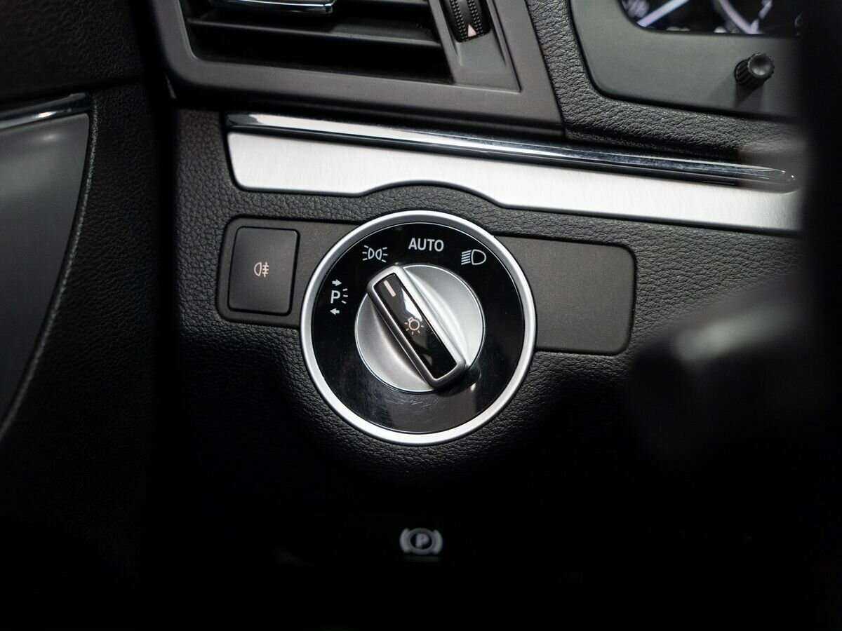 Mercedes-Benz E-Класс 2012 года с пробегом. Фото: #15