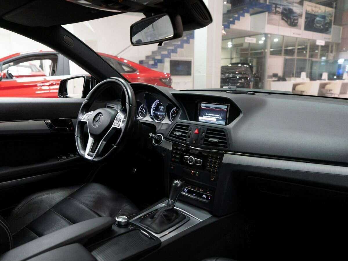 Mercedes-Benz E-Класс 2012 года с пробегом. Фото: #16