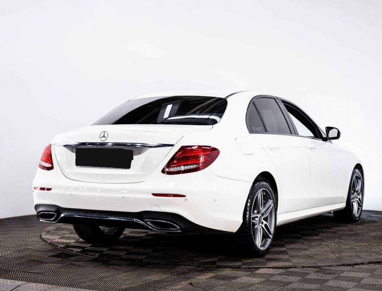 Mercedes-Benz E-Класс 2018 года с пробегом. Фото: #5