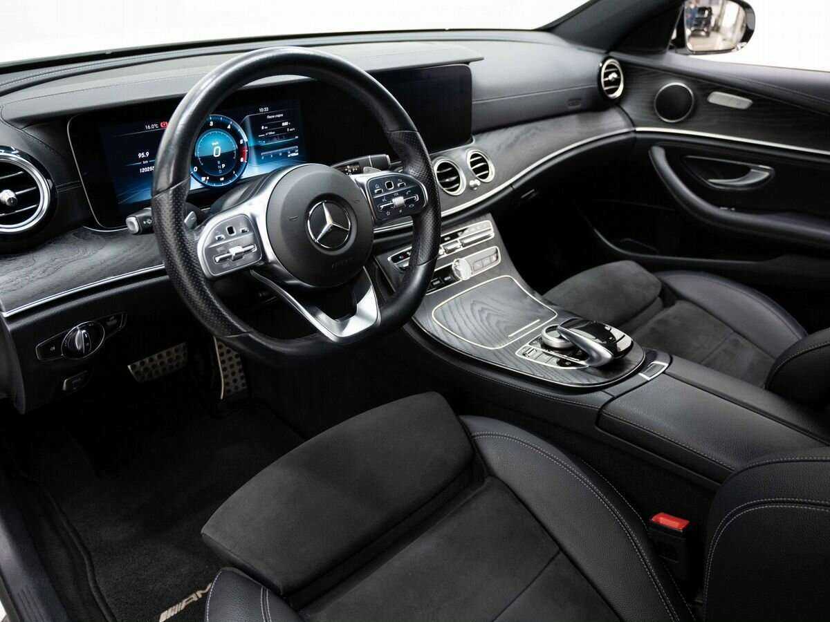 Mercedes-Benz E-Класс 2018 года с пробегом. Фото: #6