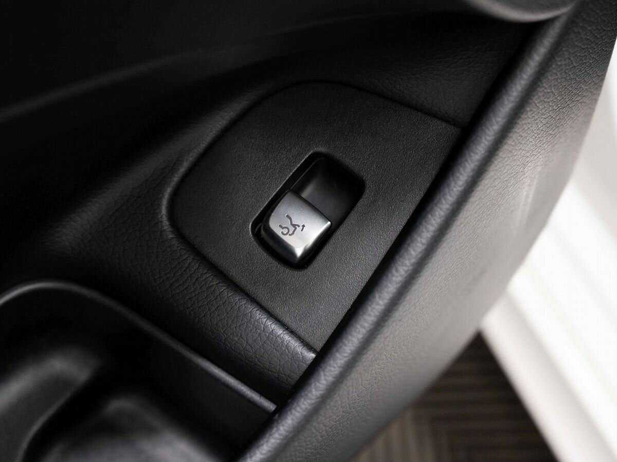 Mercedes-Benz E-Класс 2018 года с пробегом. Фото: #24