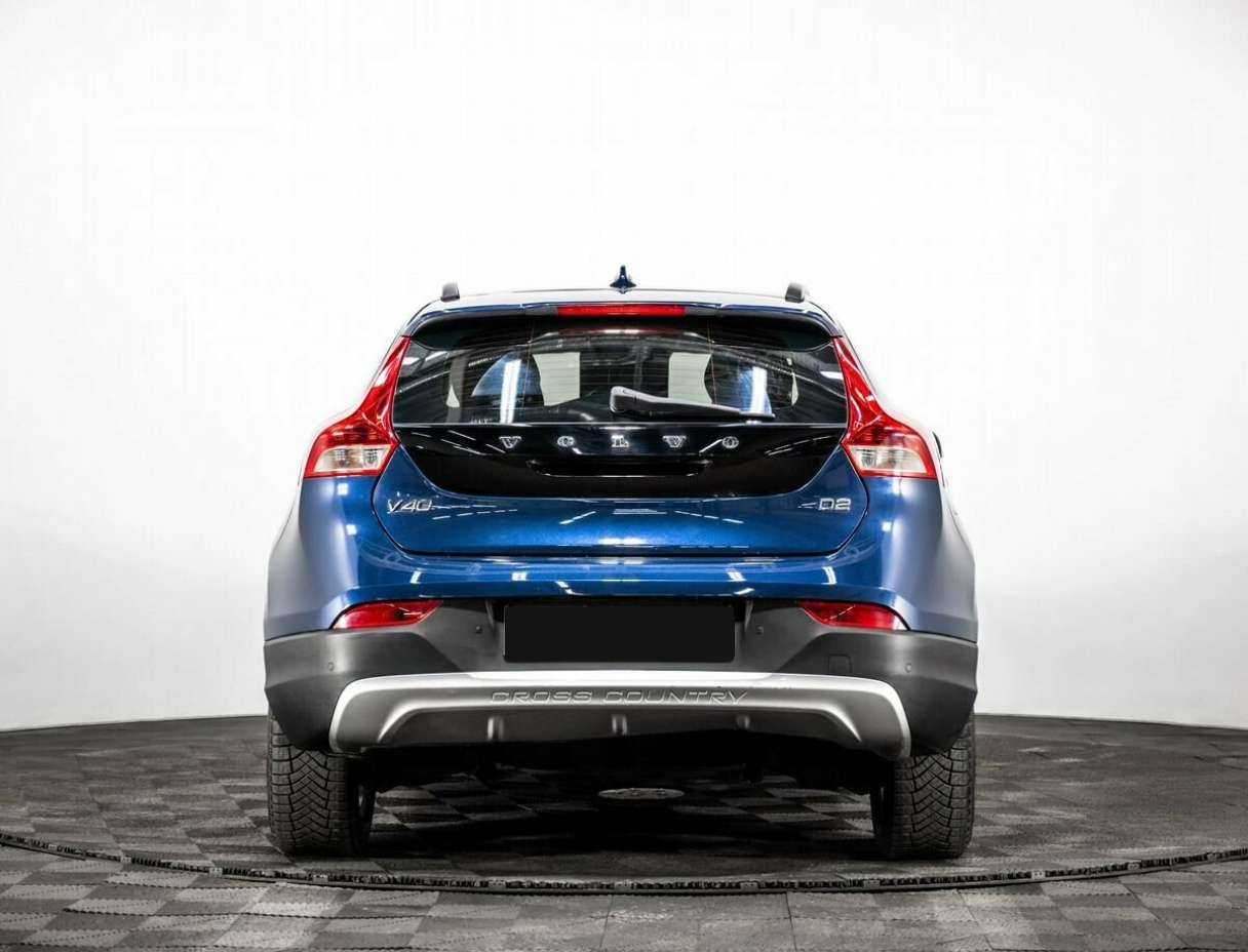 Volvo V40 Cross Country 2014 года с пробегом. Фото: #4