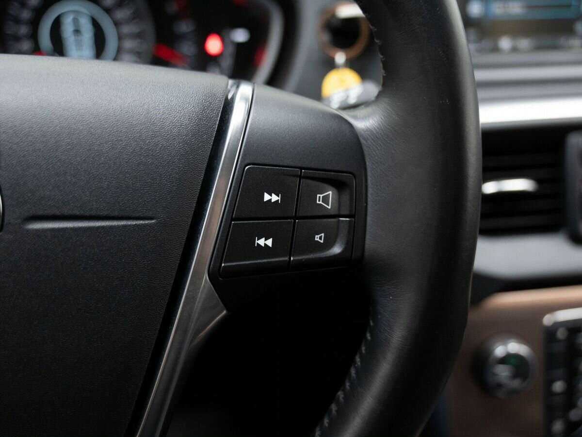 Volvo V40 Cross Country 2014 года с пробегом. Фото: #19