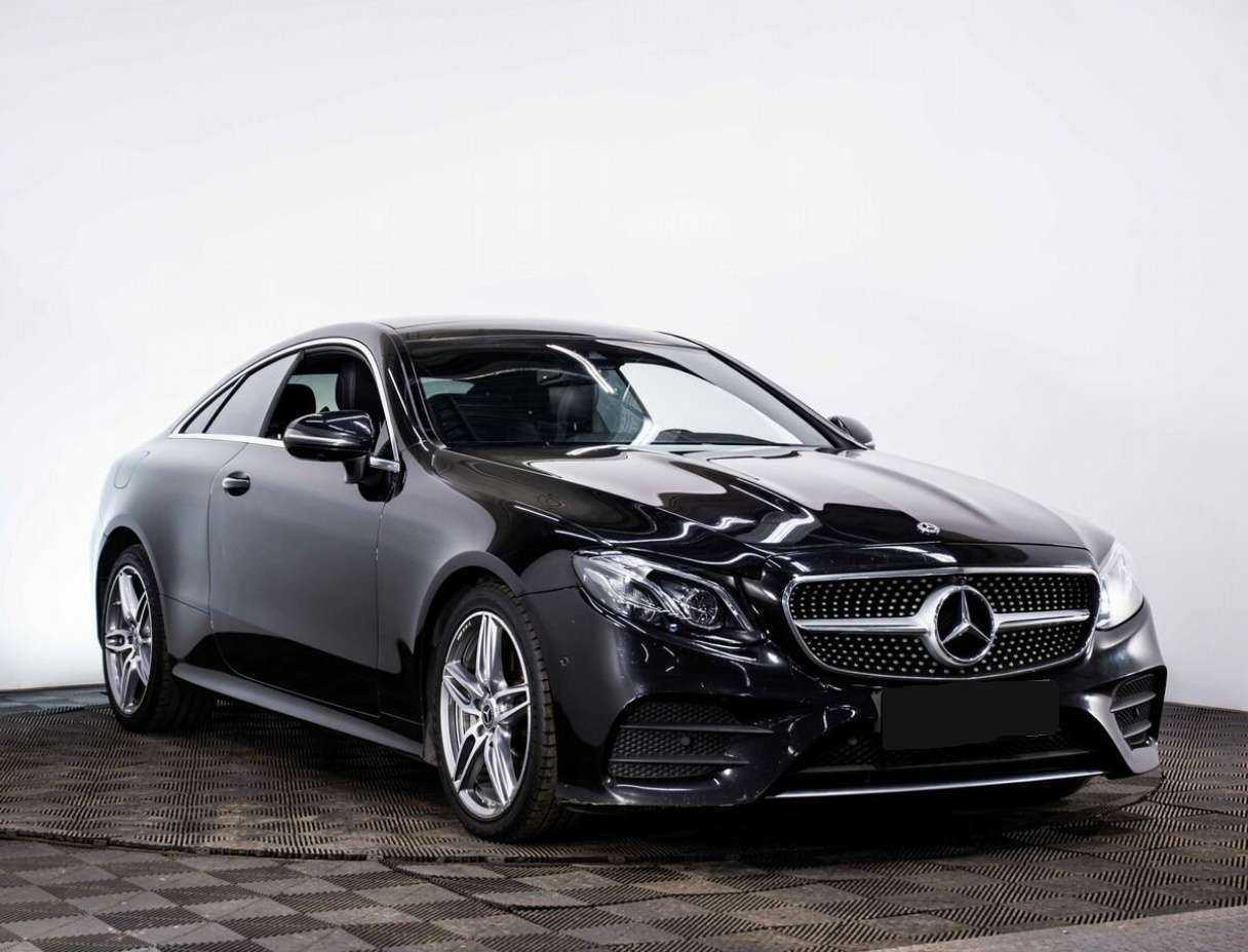 Mercedes-Benz E-Класс 2017 года с пробегом. Фото: #2