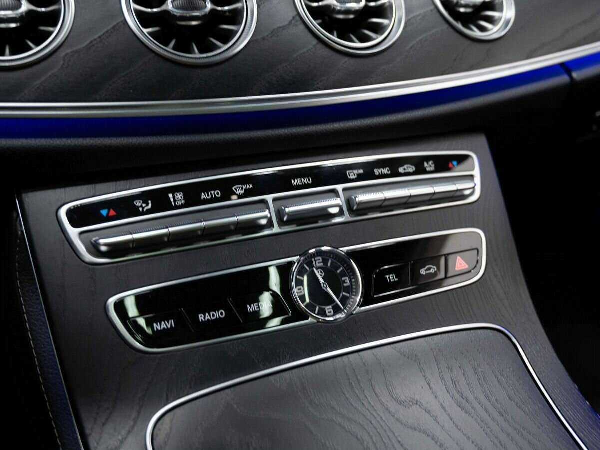 Mercedes-Benz E-Класс 2017 года с пробегом. Фото: #25