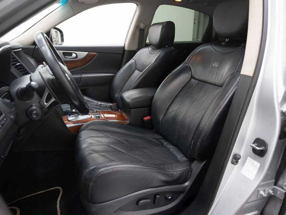 Infiniti FX 2012 года с пробегом. Фото: #7