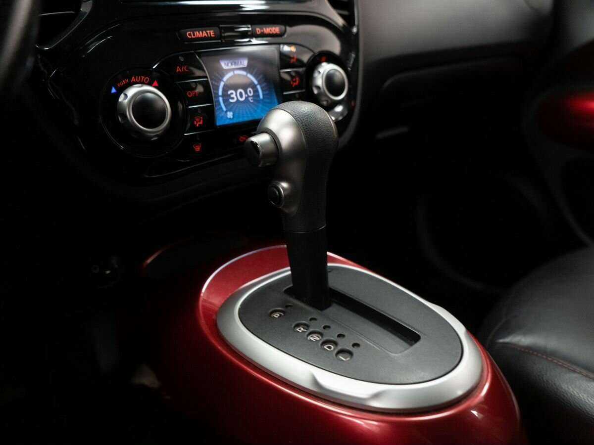 Nissan Juke 2011 года с пробегом. Фото: #11