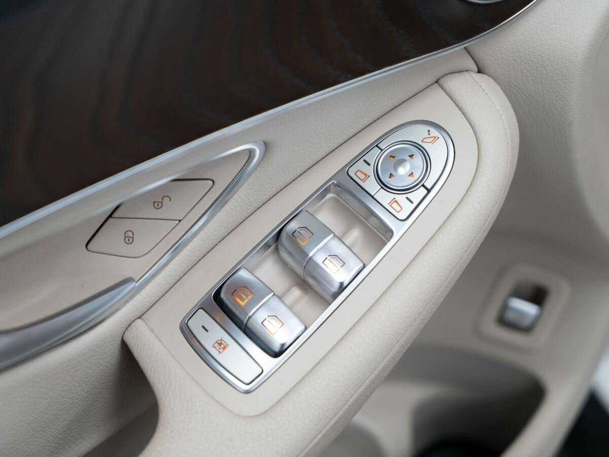 Mercedes-Benz GLC 2016 года с пробегом. Фото: #15