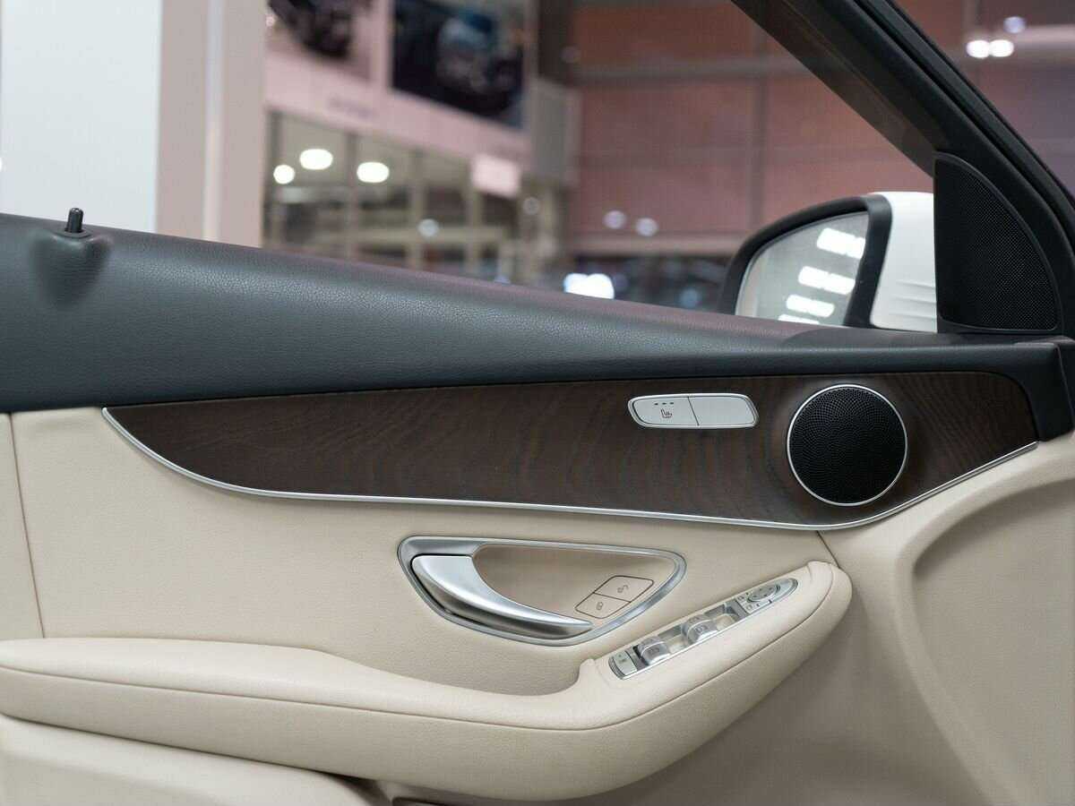 Mercedes-Benz GLC 2016 года с пробегом. Фото: #16