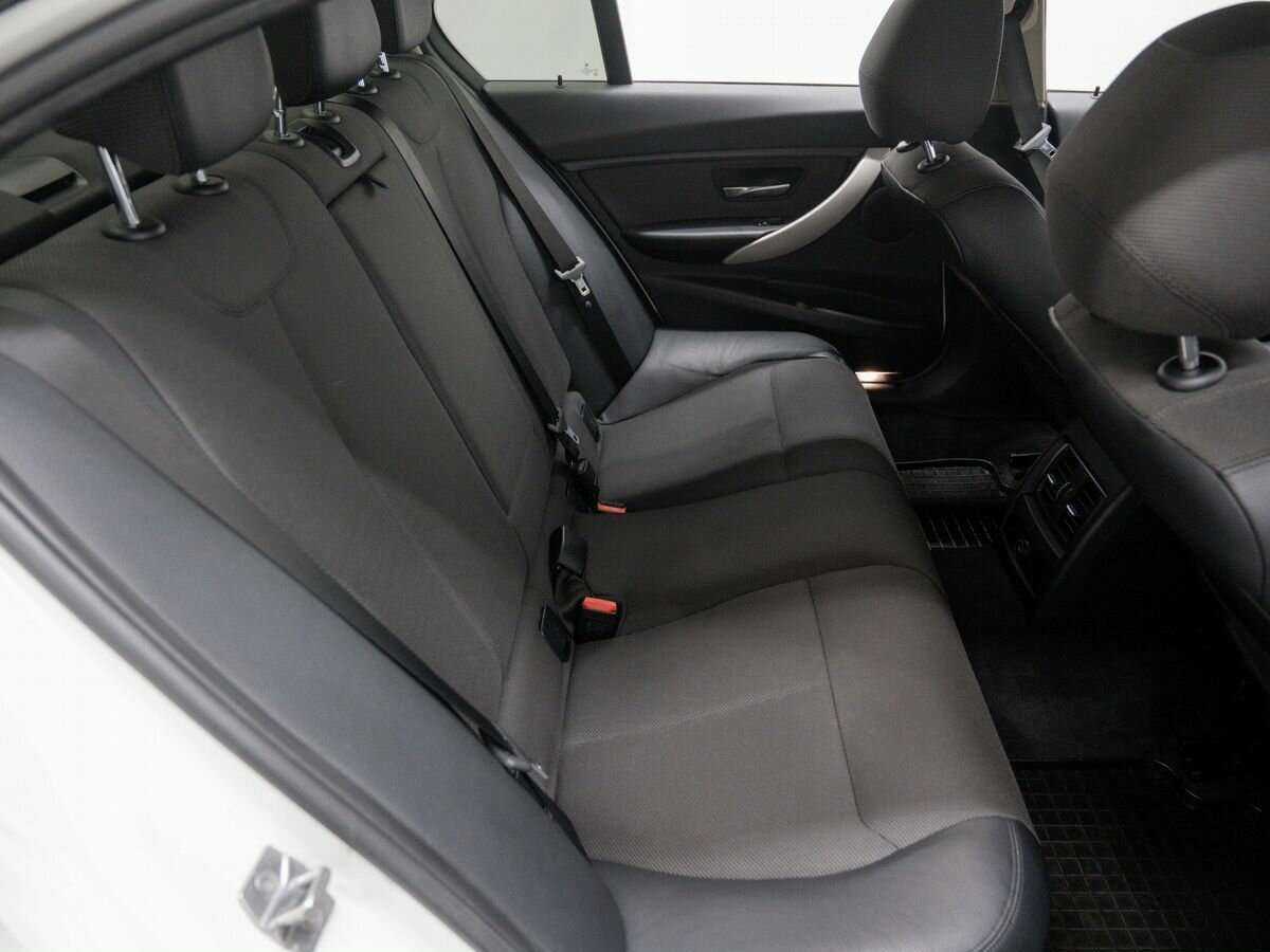 BMW 3 серии 2016 года с пробегом. Фото: #8