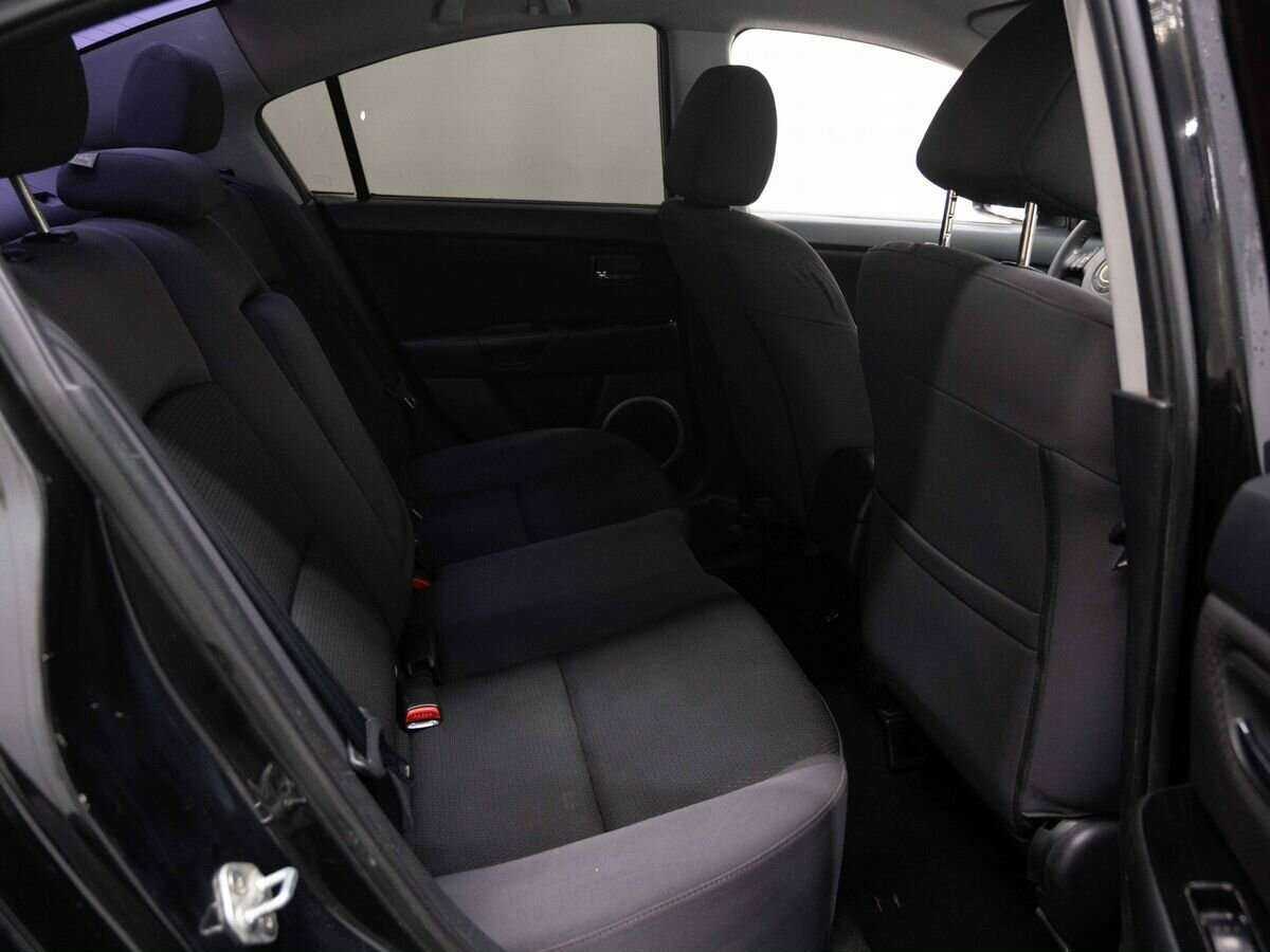 Mazda 3 2008 года с пробегом. Фото: #9