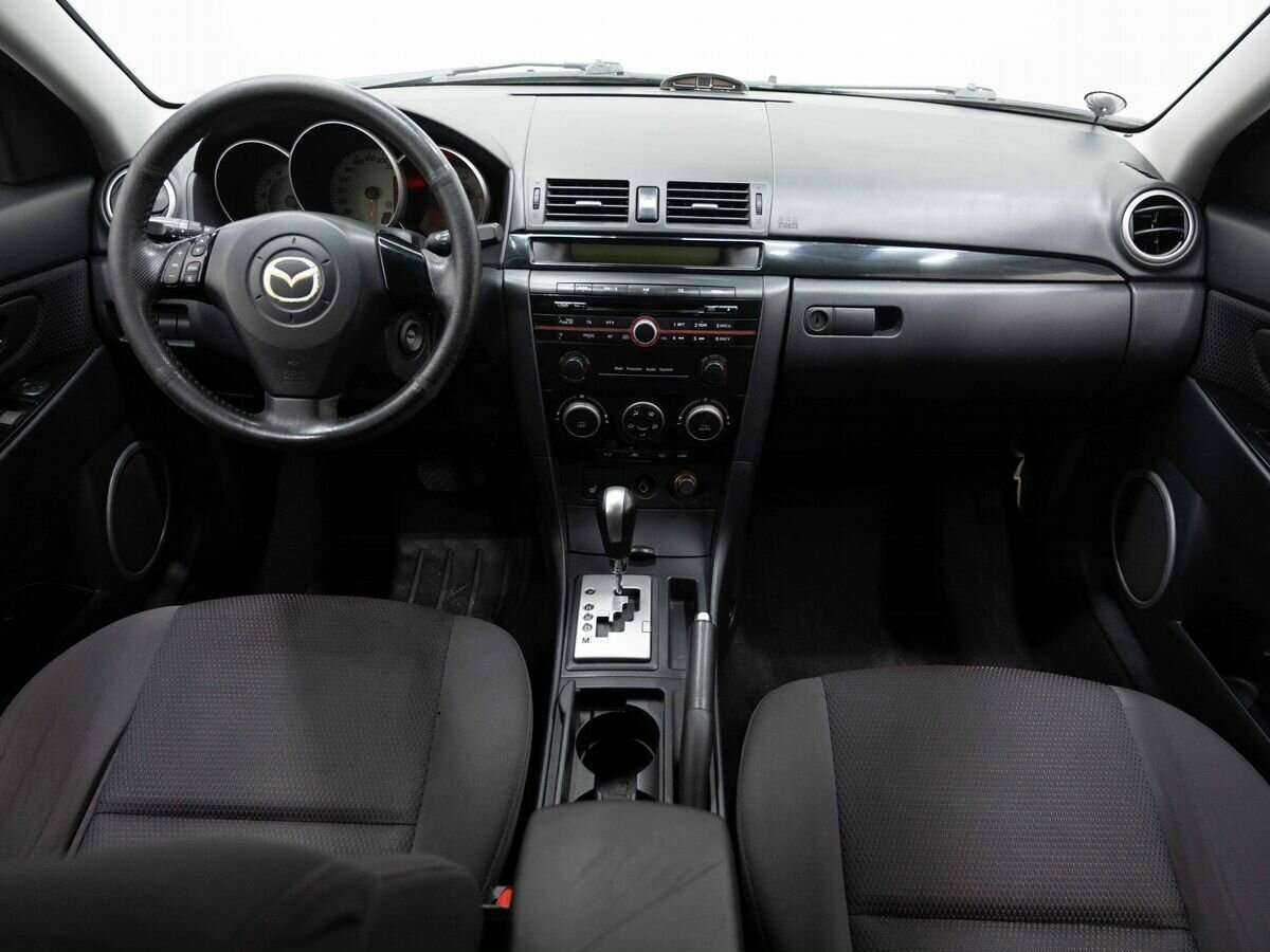 Mazda 3 2008 года с пробегом. Фото: #12