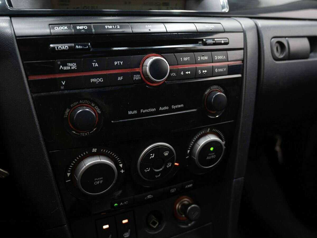 Mazda 3 2008 года с пробегом. Фото: #18