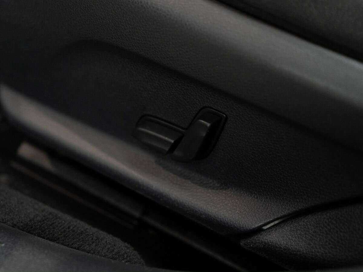 Mercedes-Benz E-Класс 2017 года с пробегом. Фото: #17