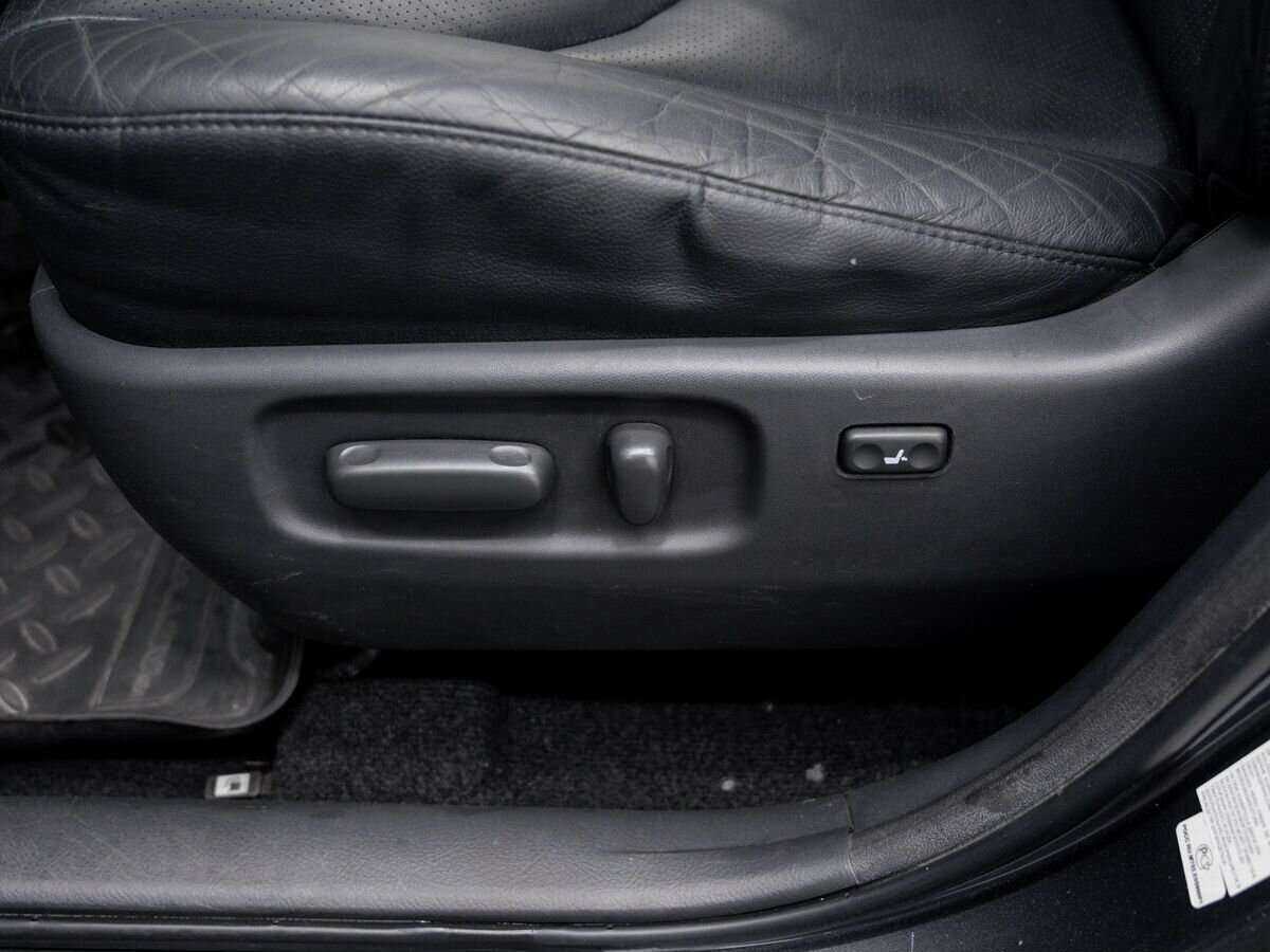 Toyota RAV4 2011 года с пробегом. Фото: #16