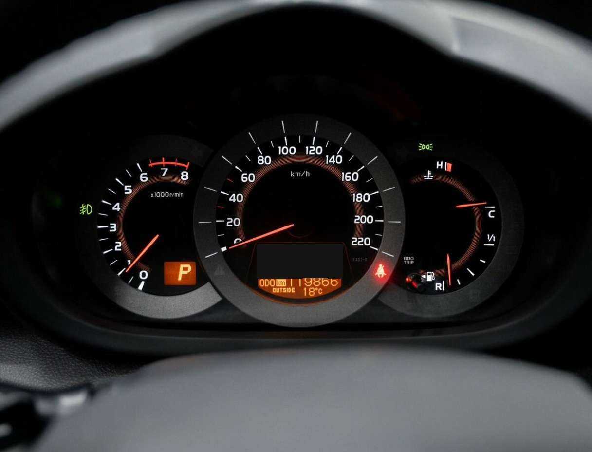 Toyota RAV4 2011 года с пробегом. Фото: #26